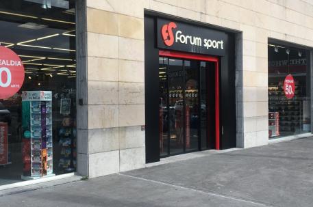 ESPACIOS COMERCIALES